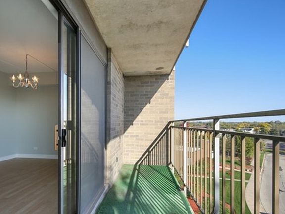 3rd image of 6340 Americana Dr APT 510