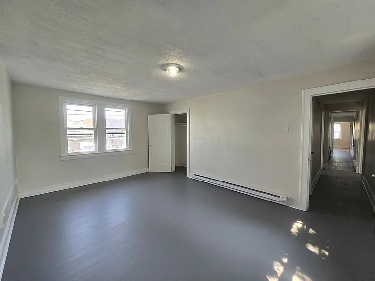 1419 Princeton Ave — Photo 7