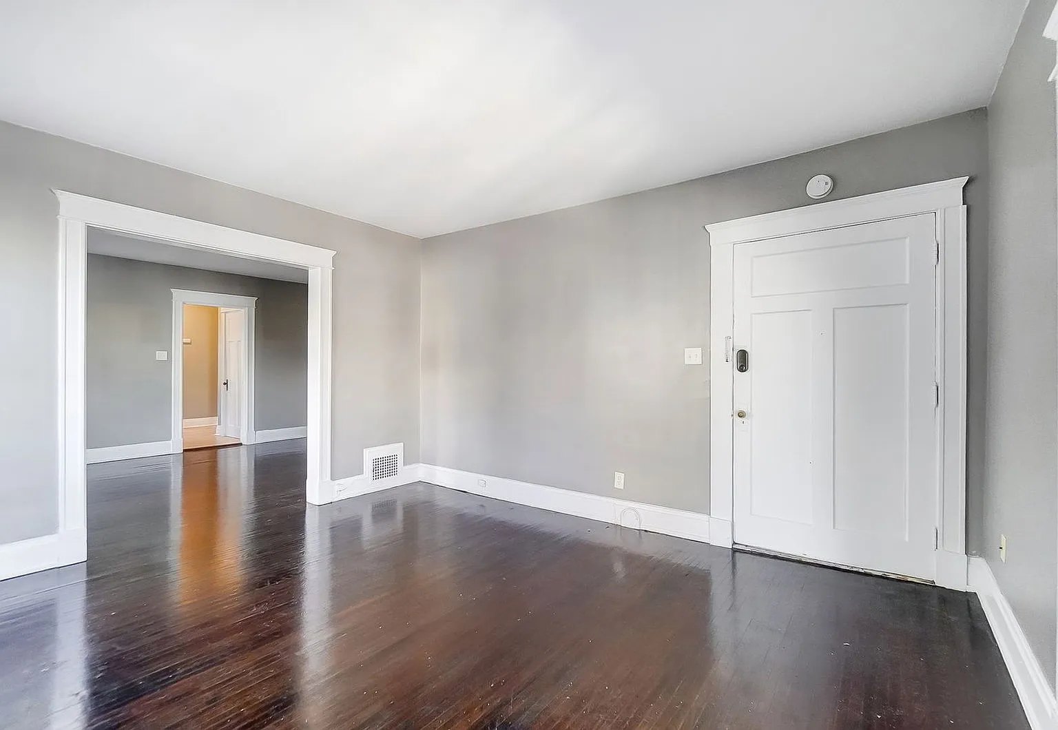 1 bed, 1.0 bath, 1000 sqft, $1,195 — Photo 4