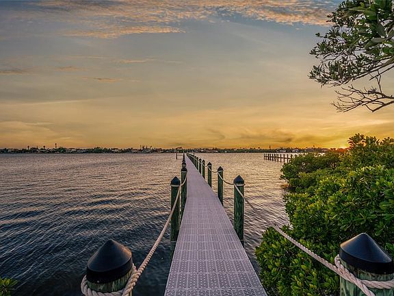 2nd image of BAYSHORE DRIVE LOT 917