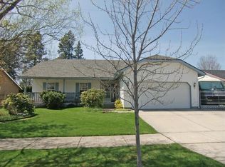 704 E Autumn Crest Loop, Post Falls, ID 83854