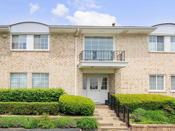 42309 Woodward Ave #S1-7, Bloomfield Hills, MI 48304