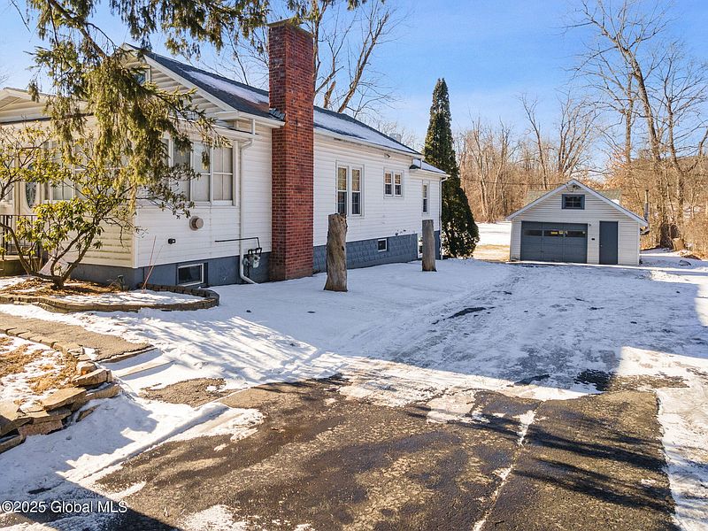 2nd image of 309 Elsmere Avenue