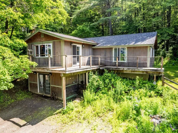 1327 Lower Elmore Mountain Road, Morristown, VT 05661