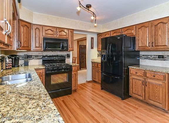 3rd image of 5234 Kathleen Ct