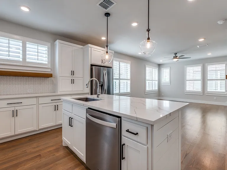 1805 Granite Falls Ct — Photo 9