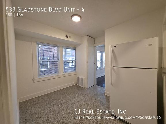 5th image of 533 Gladstone Blvd APT 4