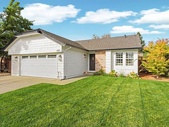 2nd image of 2321 Stonehouse Drive