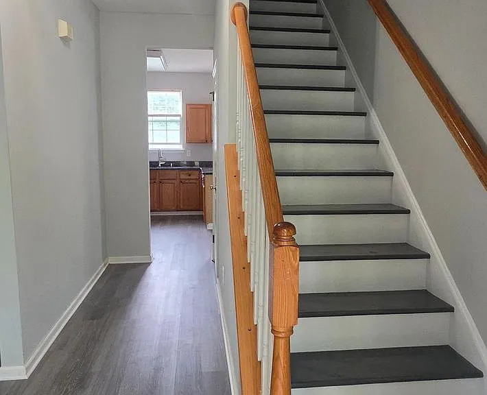 35 Oakmont Ter — Photo 7
