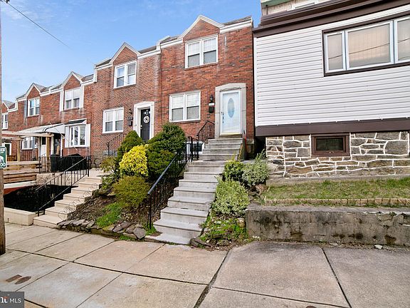 2nd image of 557 Gerhard St