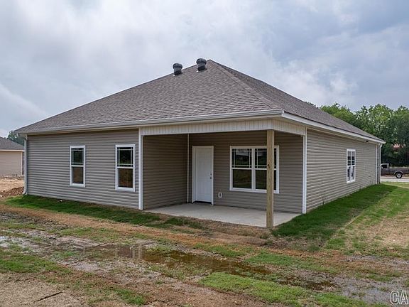 5th image of 3524 Village Walk Dr