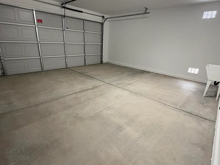 17613 W Georgia Ave — Photo 43