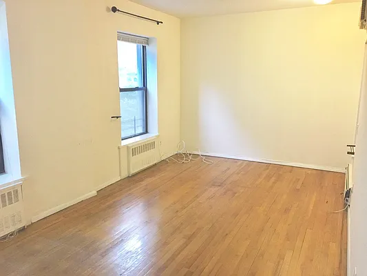 Rented by Jeffrey Mosczyc, LREB | media 64