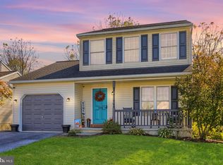 176 Twin Creeks Dr #L-0021, Jonestown, PA 17038
