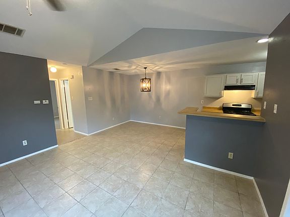 4th image of 12309 Alderbrook Dr #A