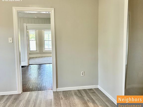 5th image of 1007 Ionia Ave SW #1