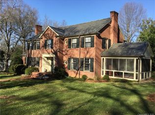 2647 Armstrong Cir, Gastonia, NC 28054