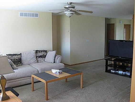 4th image of 2170 SE Prairie Creek Dr