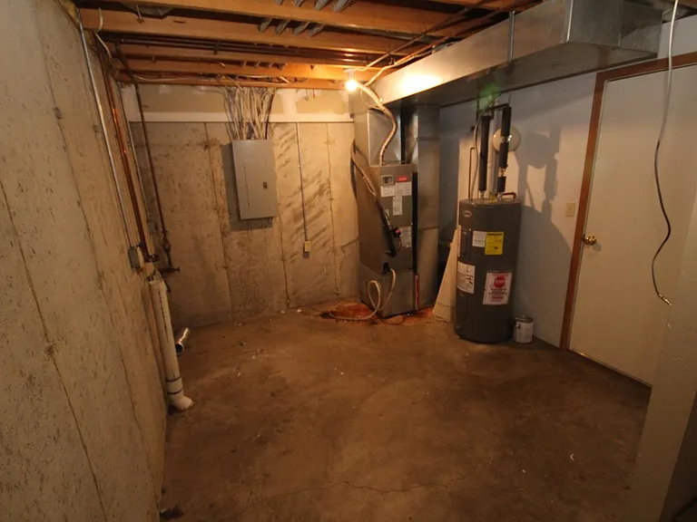 2451 Falcons Way — Photo 14