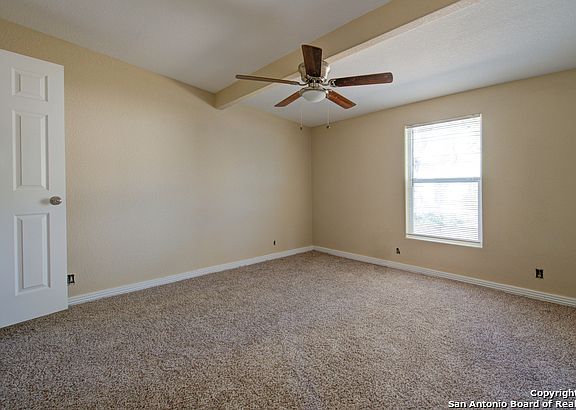 5th image of 1711 W Craig Pl