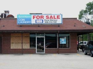 1944 Center Ave, Janesville, WI 53546