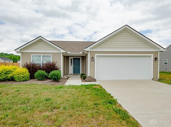 40 Pebble Stone Ln, Clarksville, OH 45113