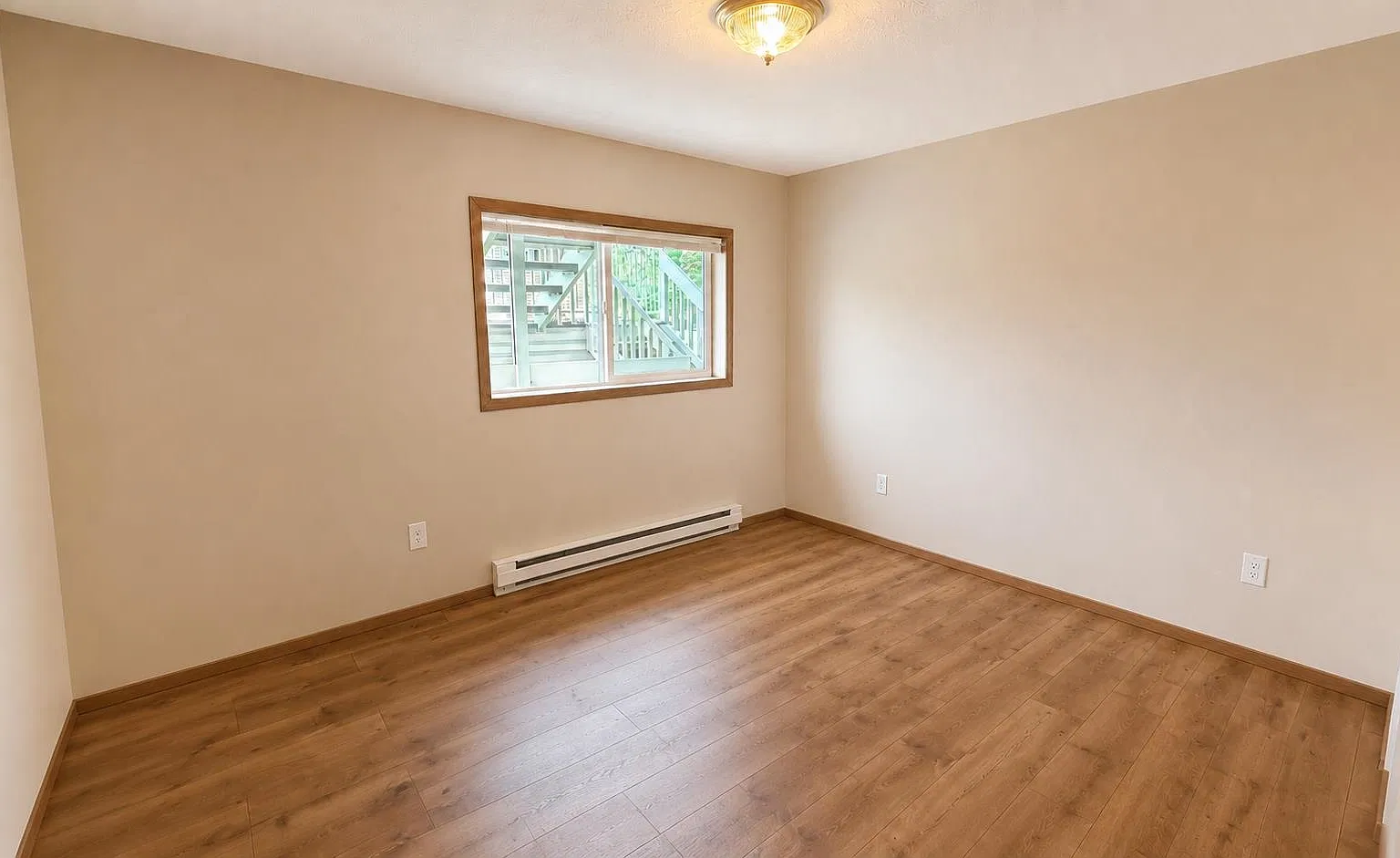 2 bed, 800 sqft, $1,195 — Photo 4