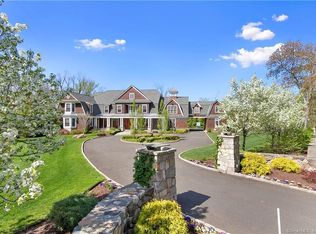 75 Canterbury Ln, Ridgefield, CT 06877