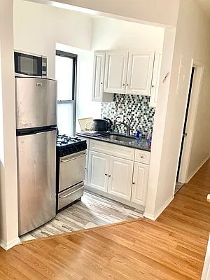 Rented by Compass | media 6