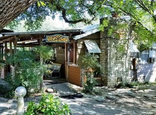 10710 W Lakeview Dr, Jonestown, TX 78645