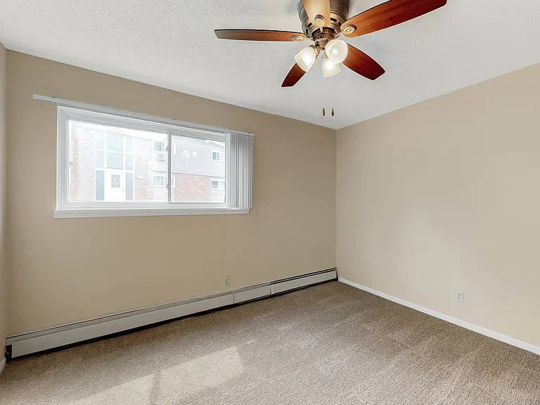 Oak Valley Apartments — Photo 77