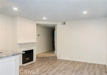 941 W Carson St #216 — Photo 5