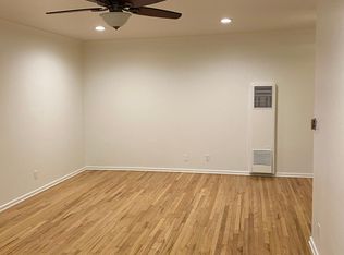 928 10th St APT 4, Santa Monica, CA 90403