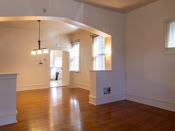 3rd image of 4243 Connecticut St