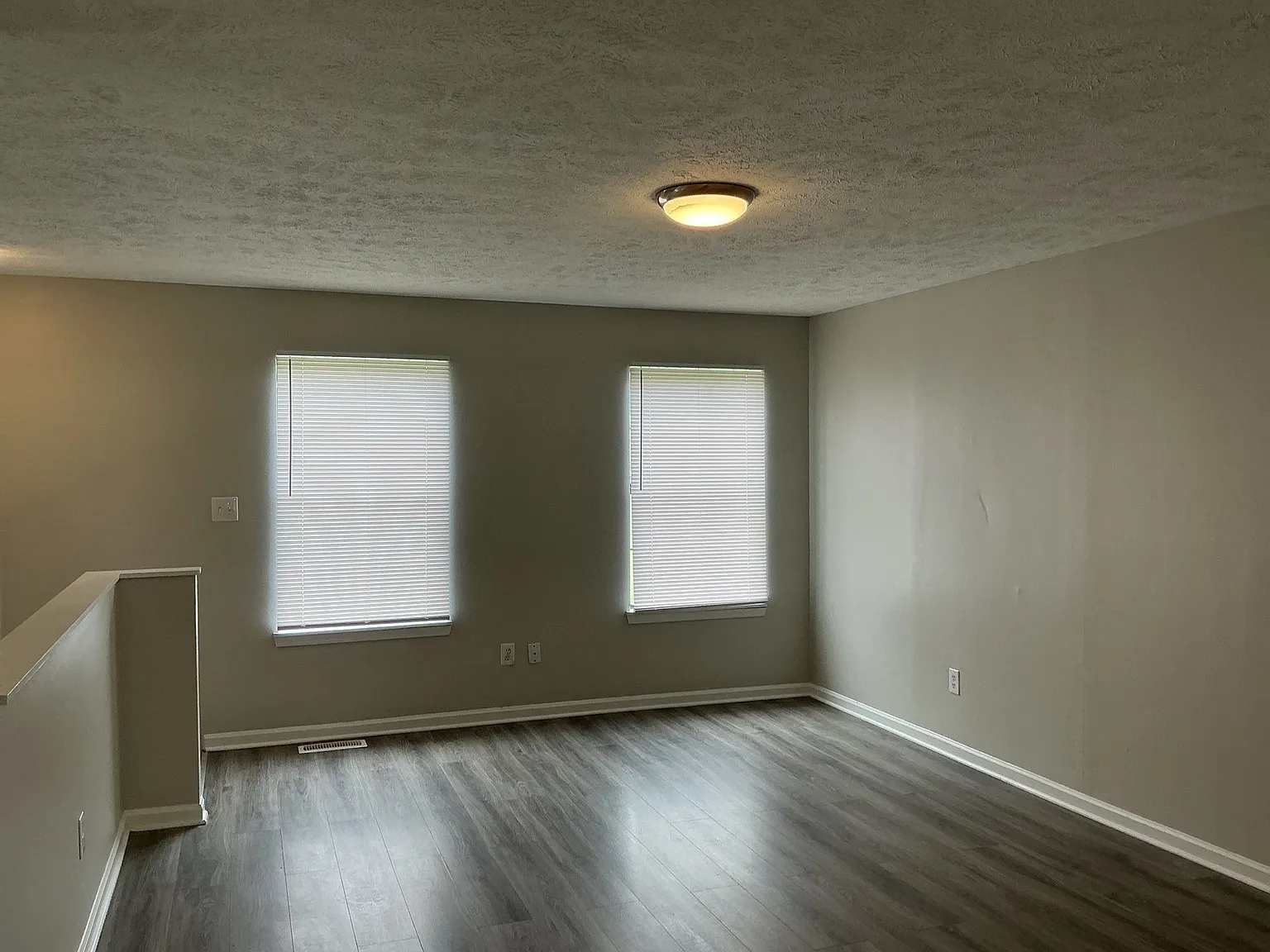 2 bed, 810 sqft, $1,250 — Photo 4