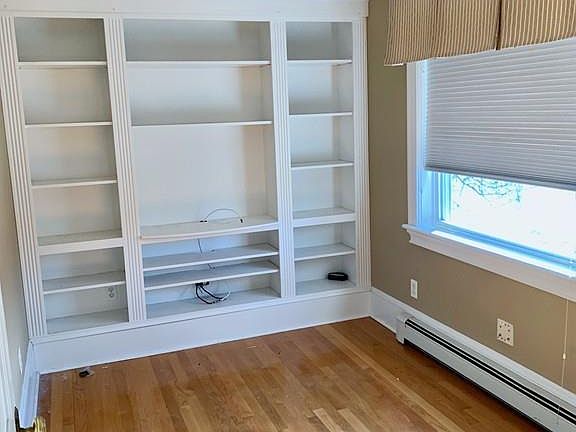 2nd image of 196 Quincy Ave #1