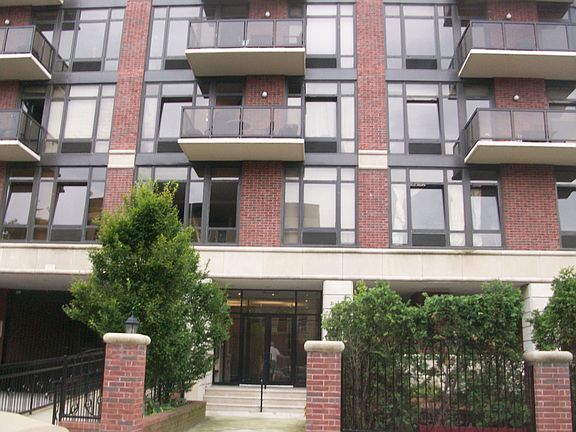 2nd image of 162 16th St #4