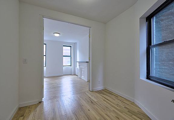 2nd image of 411 W 48th St #33