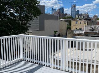 922 S 12th St, Philadelphia, PA 19147
