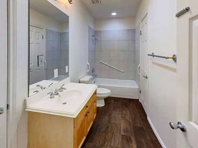 2918 Ranch Road 620 N #204 — Photo 14