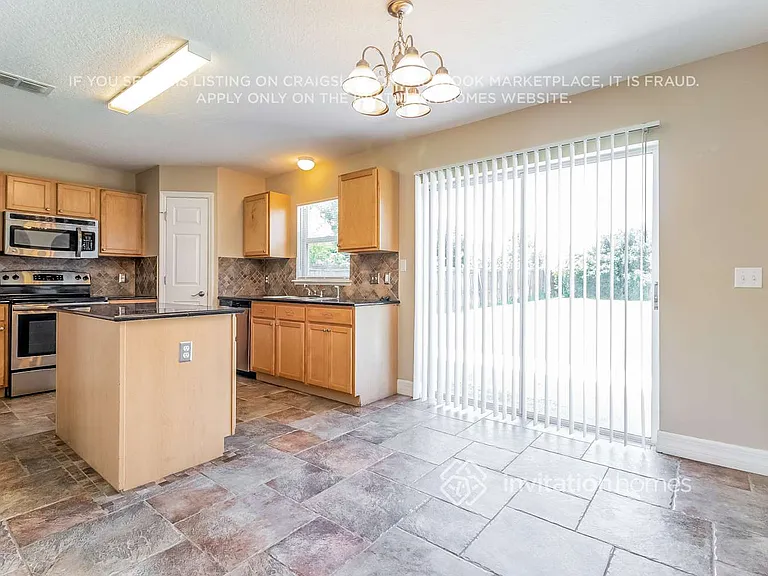 1838 Corner Meadow Cir — Photo 9