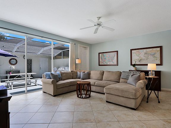 3rd image of 151 Soriano Dr