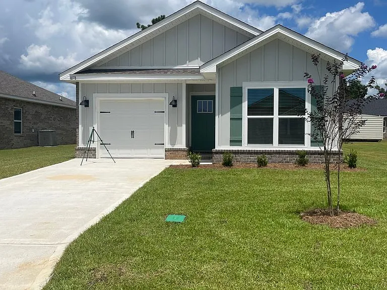 8178 Fox Hunt Dr — Photo 1