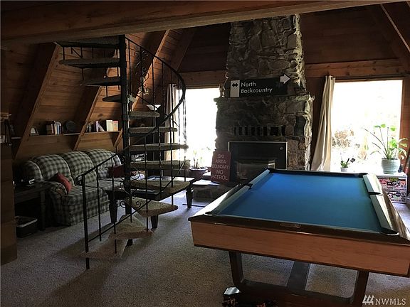 2nd image of 16916 Rainbow Ln E