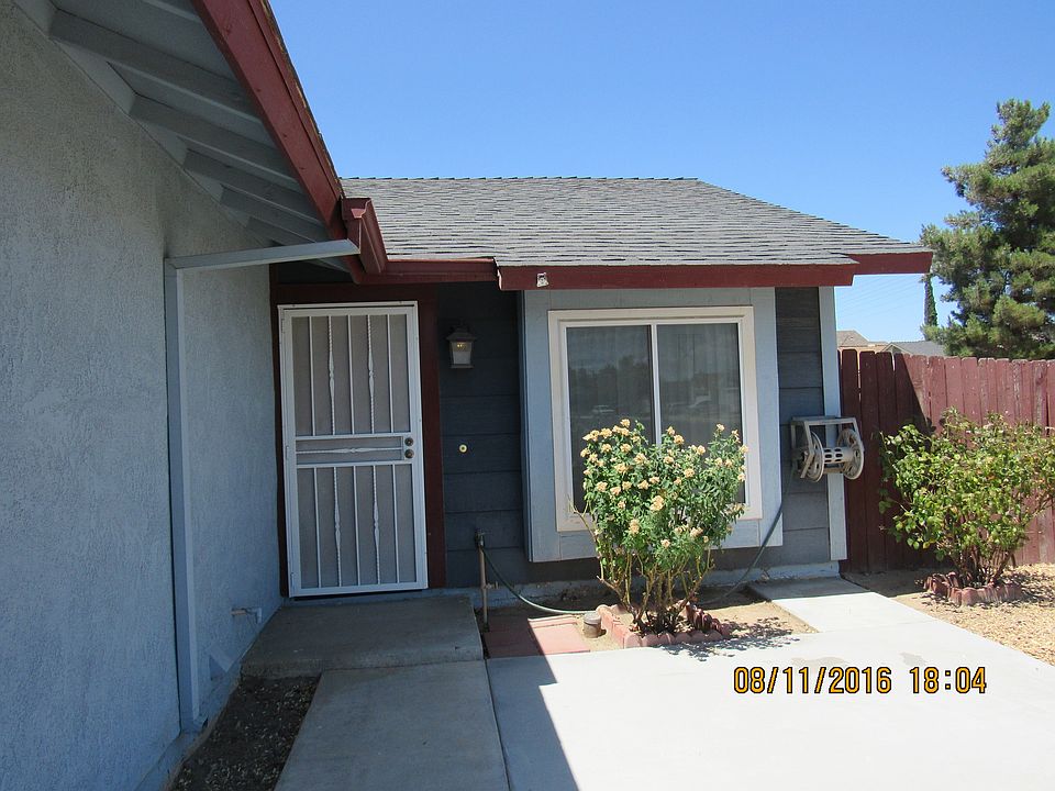 2nd image of 12268 Galaxy Dr