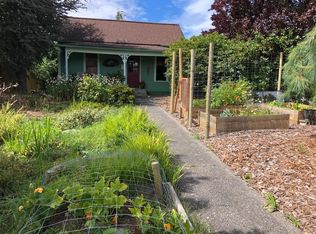 2517 Iron St, Bellingham, WA 98225