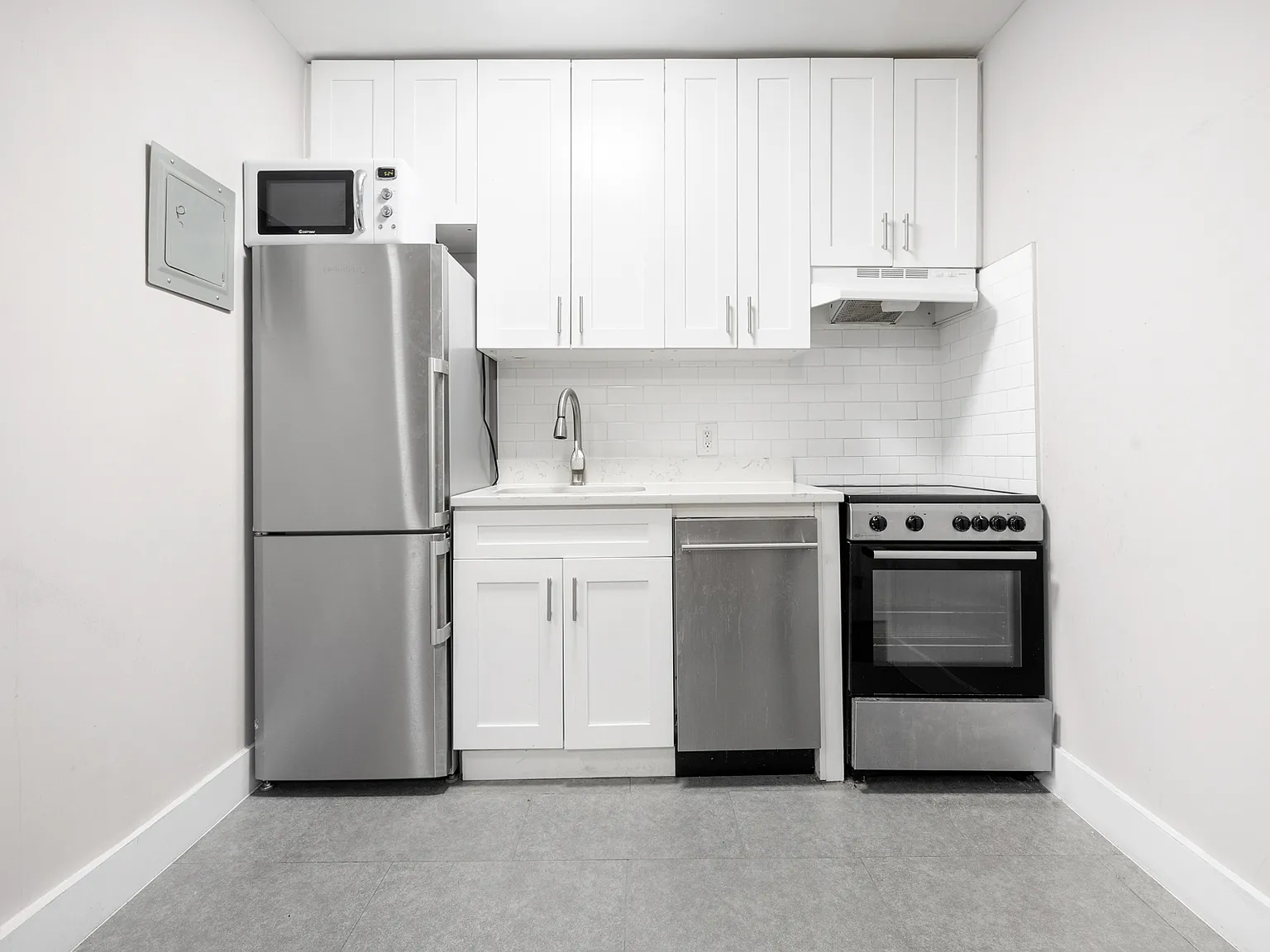 416 West 23rd Street — Photo 4