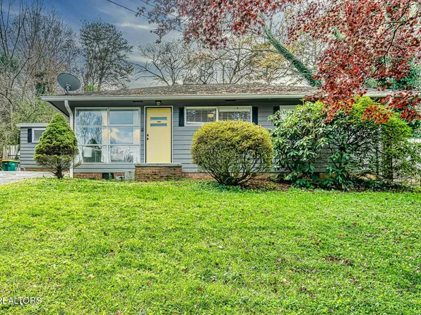 1409 SW Audena Ln, Knoxville, TN 37919