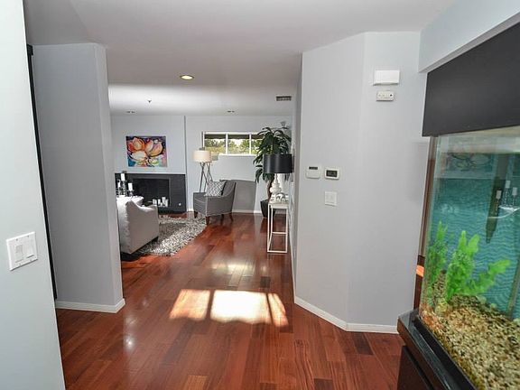 2nd image of 307 Elfwood Dr
