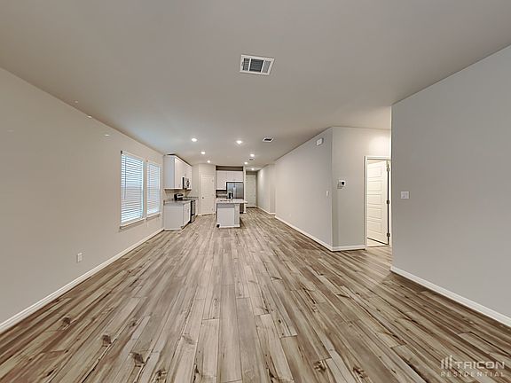4th image of 13673 Paxton Blvd
